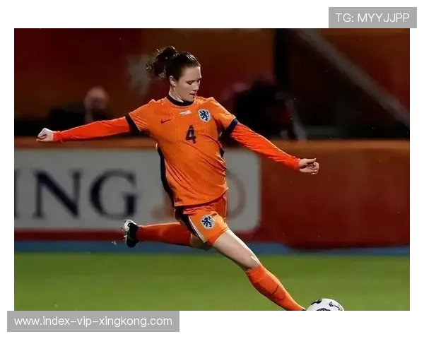 女足世界杯惊现黑马：荷兰女足首次参赛即杀入决赛，荷兰女足夺冠