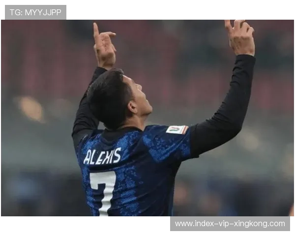 国米桑切斯灵动跑动极具威胁