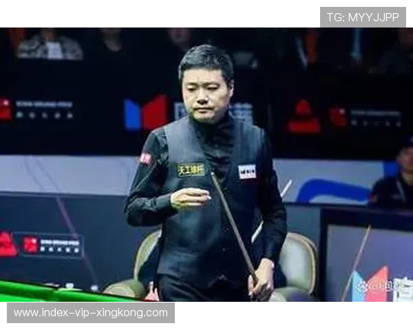 丁俊晖复盘上场比赛,强调细节执行 丁俊晖复盘上场比赛,强调细节执行