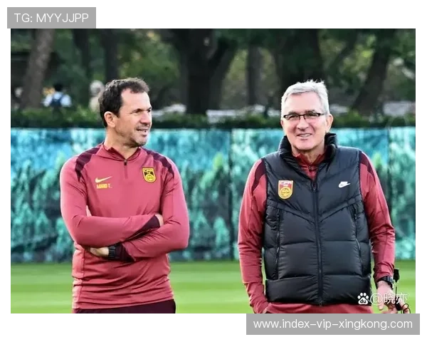 国家队在关键热身赛中磨合进攻端并取得成效，国家队赛前热身